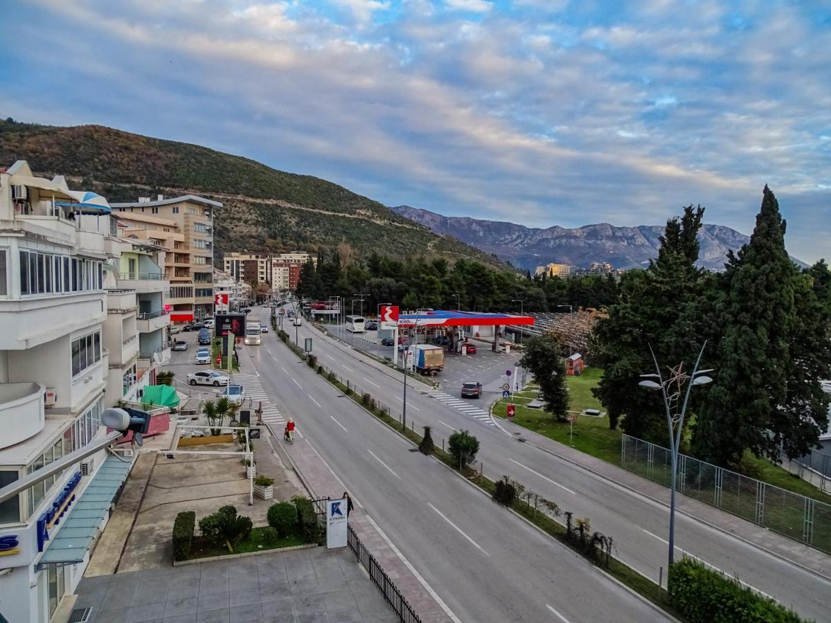 Vuk's 5 Min From The Two-bedroom Budva