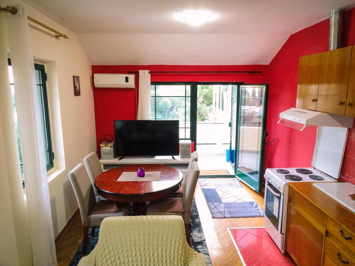 Vuk's 5 Min From The Two-bedroom